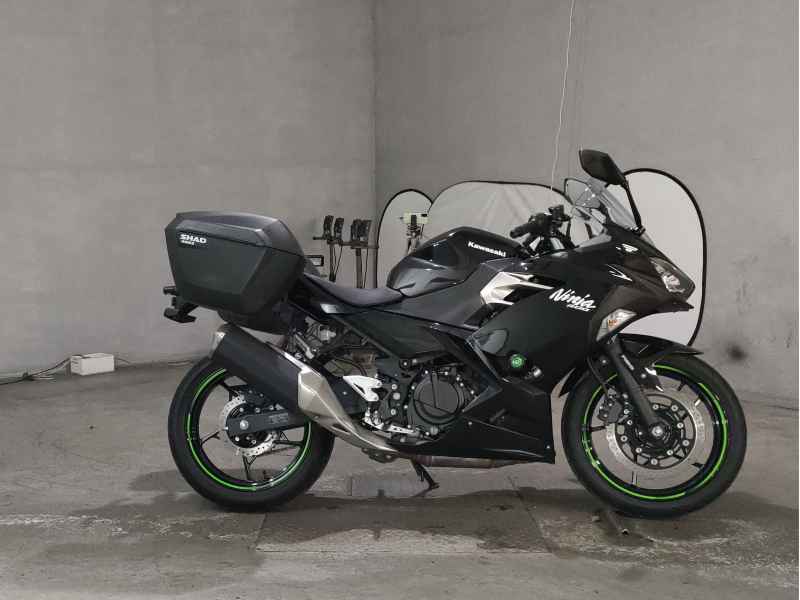 Kawasaki Ninja 400 2021