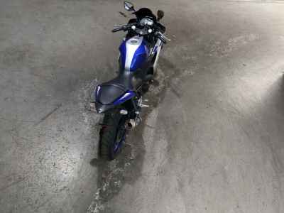 Yamaha YZF-R25 2015
