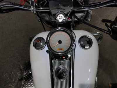 Harley-Davidson Road King FLHRSI1450 2005