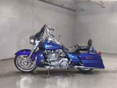 Harley-Davidson FLHRSE1800 CVO 2013