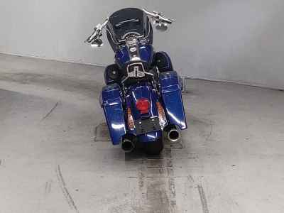 Harley-Davidson FLHRSE1800 CVO 2013