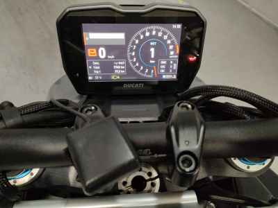 Ducati Streetfighter V4S 2023