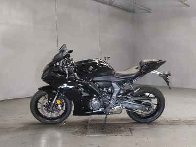Yamaha YZF-R7 2022