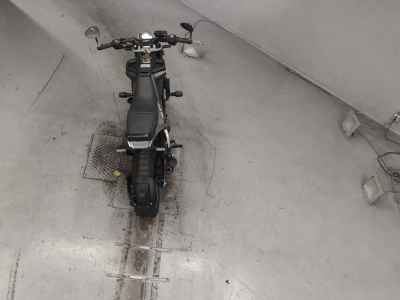 Husqvarna Svartpilen 401 2021