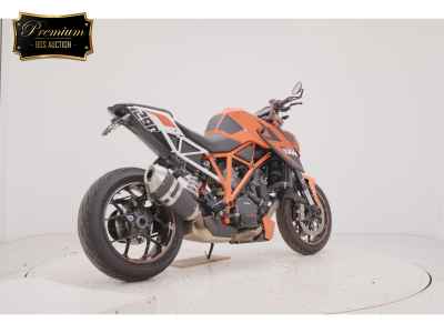 KTM 1290 Super Duke R 2015