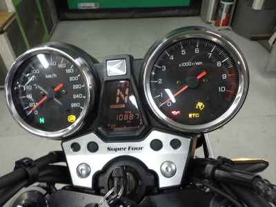 Honda CB1300SF 2024