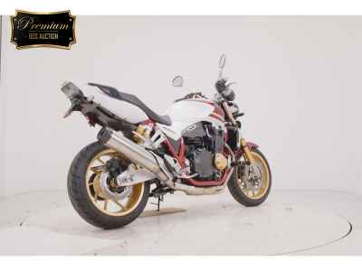 Honda CB1300SF 2022