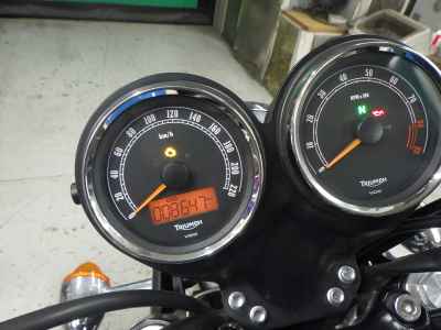 Triumph Bonneville T100 2015