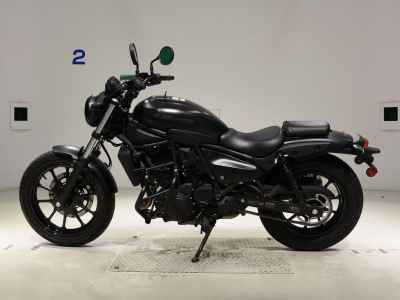 Kawasaki Eliminator 400 2023