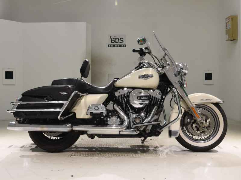 Harley-Davidson Road King FLHRC1690 2015