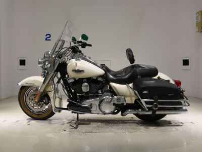 Harley-Davidson Road King FLHRC1690 2015
