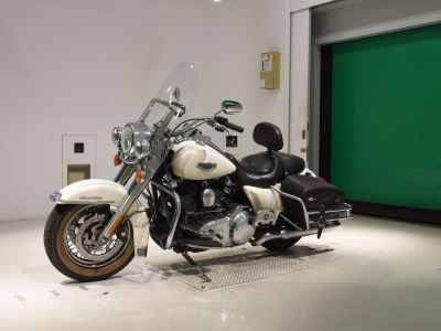 Harley-Davidson Road King FLHRC1690 2015