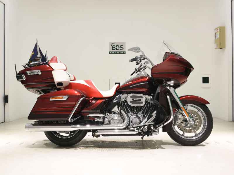 Harley-Davidson Road Glide FLTRUSE1800 2015