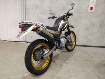 Yamaha XT250 Serow