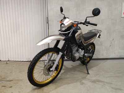 Yamaha XT250 Serow