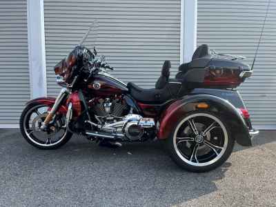 Harley-Davidson Electra Glide FLHTKSE1920 2022