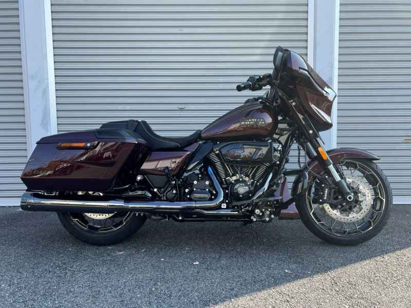 Harley-Davidson Street Glide FLHXSE1800 2025