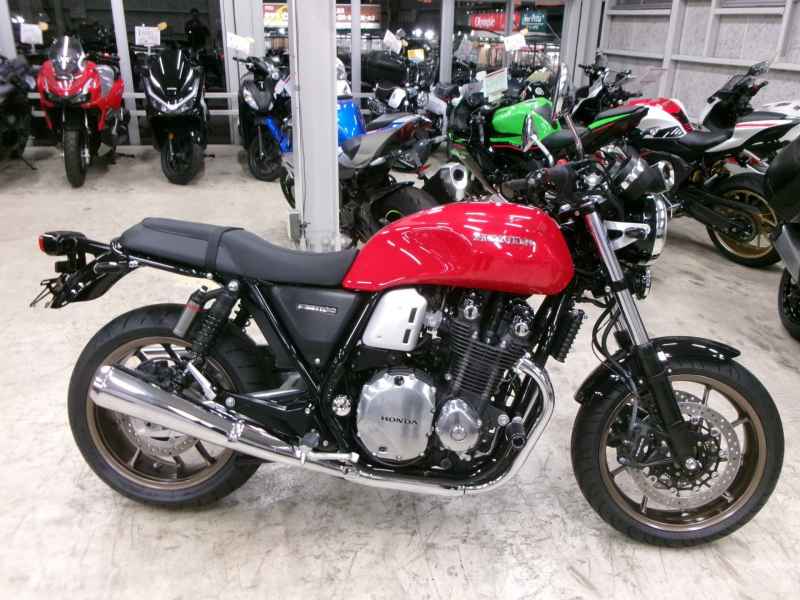 Honda CB1100 2022