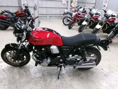 Honda CB1100 2022