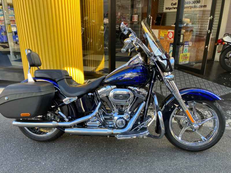 Harley-Davidson Convertible FLSTSE1800 2012