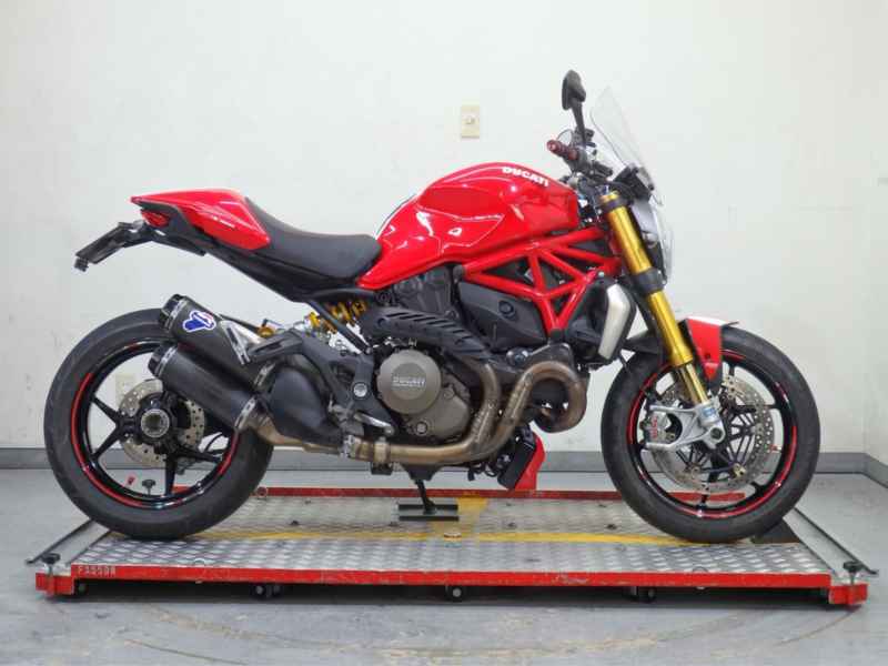 Ducati Monster 1200S 2015