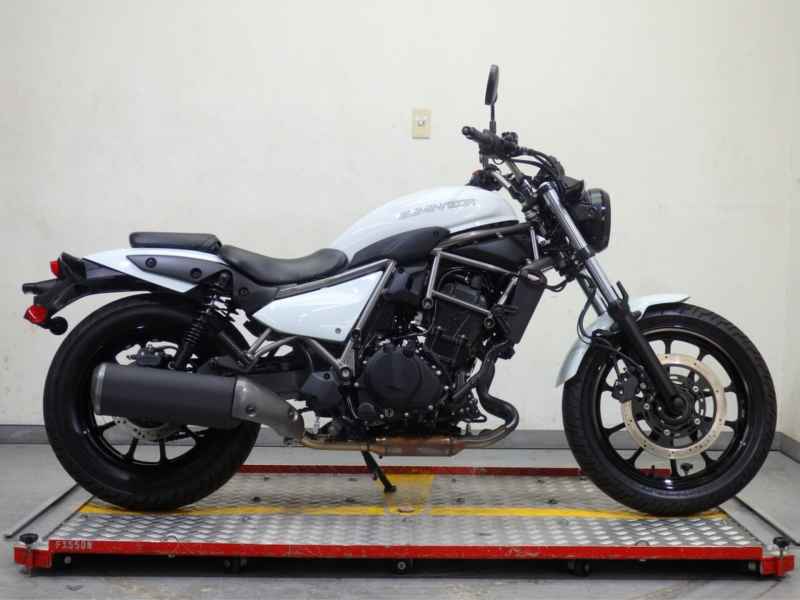 Kawasaki Eliminator 400 2023