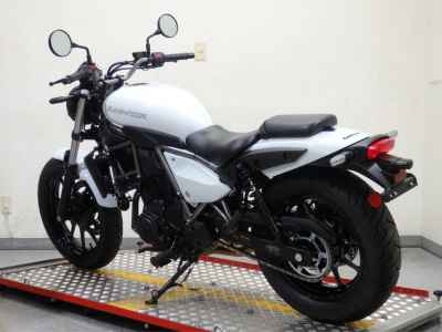 Kawasaki Eliminator 400 2023