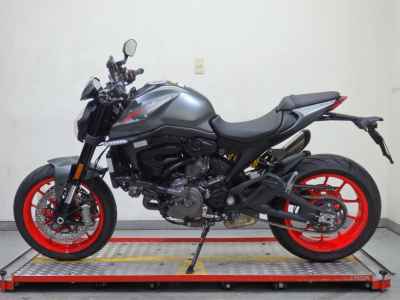 Ducati Monster 937 PLUS 2022