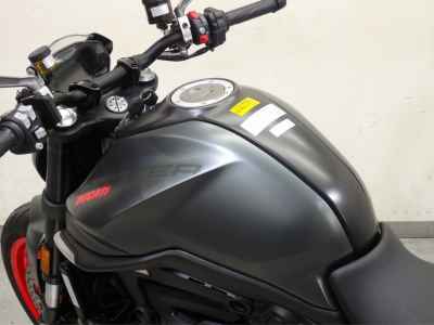 Ducati Monster 937 PLUS 2022