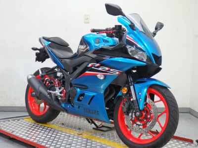 Yamaha YZF-R25