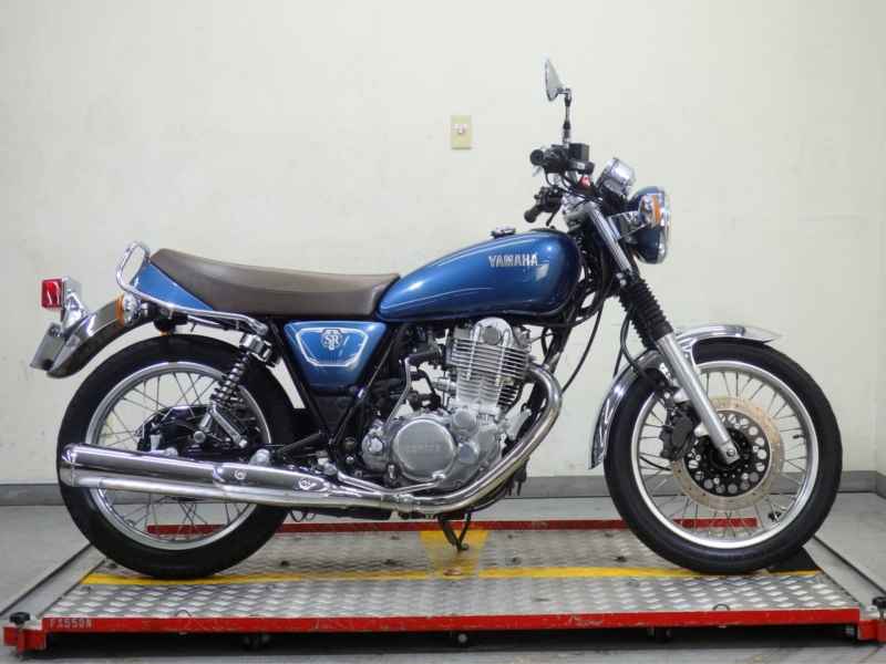 Yamaha SR400 2021