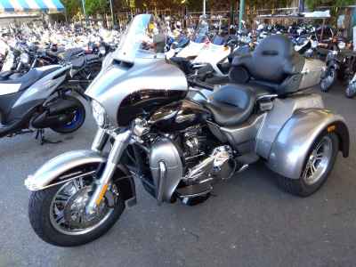 Harley-Davidson Electra Glide FLHTCU1690 Trike 2021