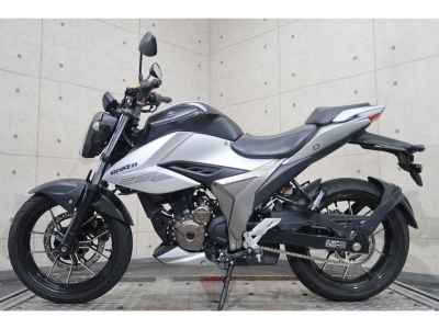 Suzuki Gixxer 250SF