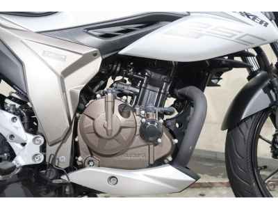 Suzuki Gixxer 250SF