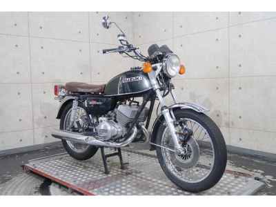 Suzuki GT250