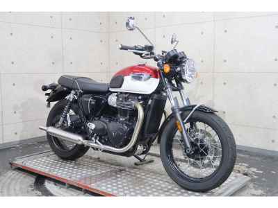 Triumph Bonneville T100 2021