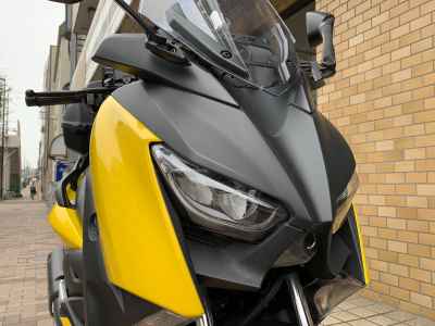Yamaha XMAX 250