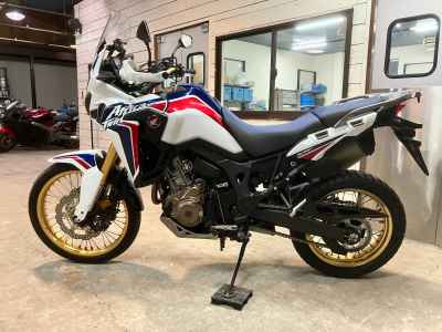 Honda CRF1000L Africa Twin 2016