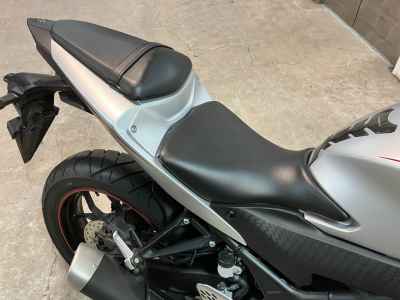Yamaha YZF-R25