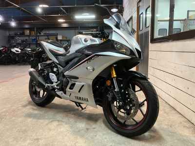 Yamaha YZF-R25