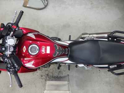 Honda CB400 Super Boldor 2018