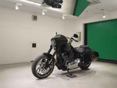 Harley-Davidson Sport Glide FLSB1750 2025