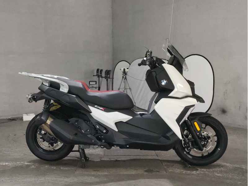 BMW C400X 2021