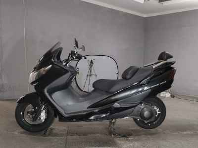 Suzuki Skywave 250S