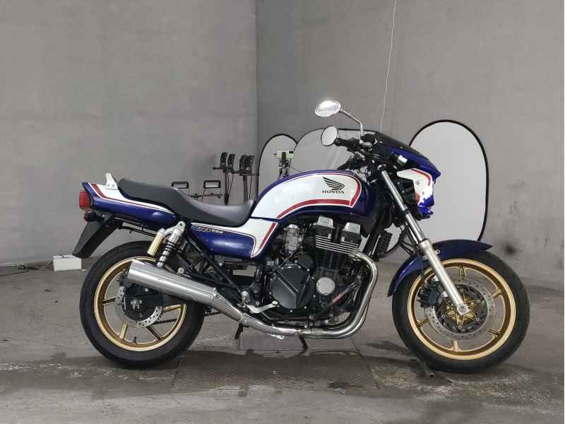 Honda CB750 2005