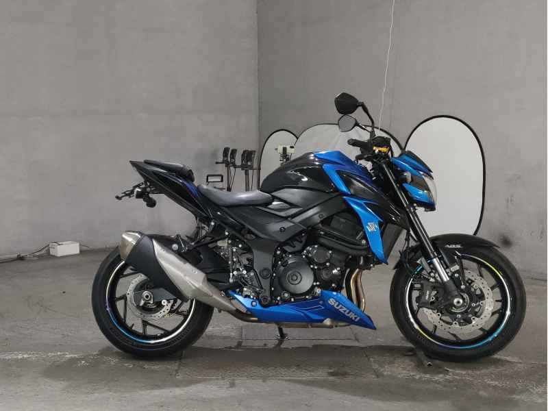 Suzuki GSX-S750 2018