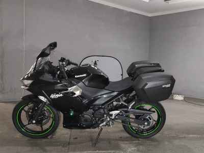 Kawasaki Ninja 400 2021