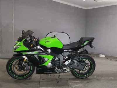 Kawasaki Ninja ZX-6R 2015