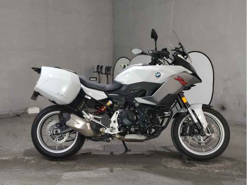 BMW F900XR 2021