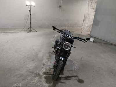 Husqvarna Svartpilen 401 2024